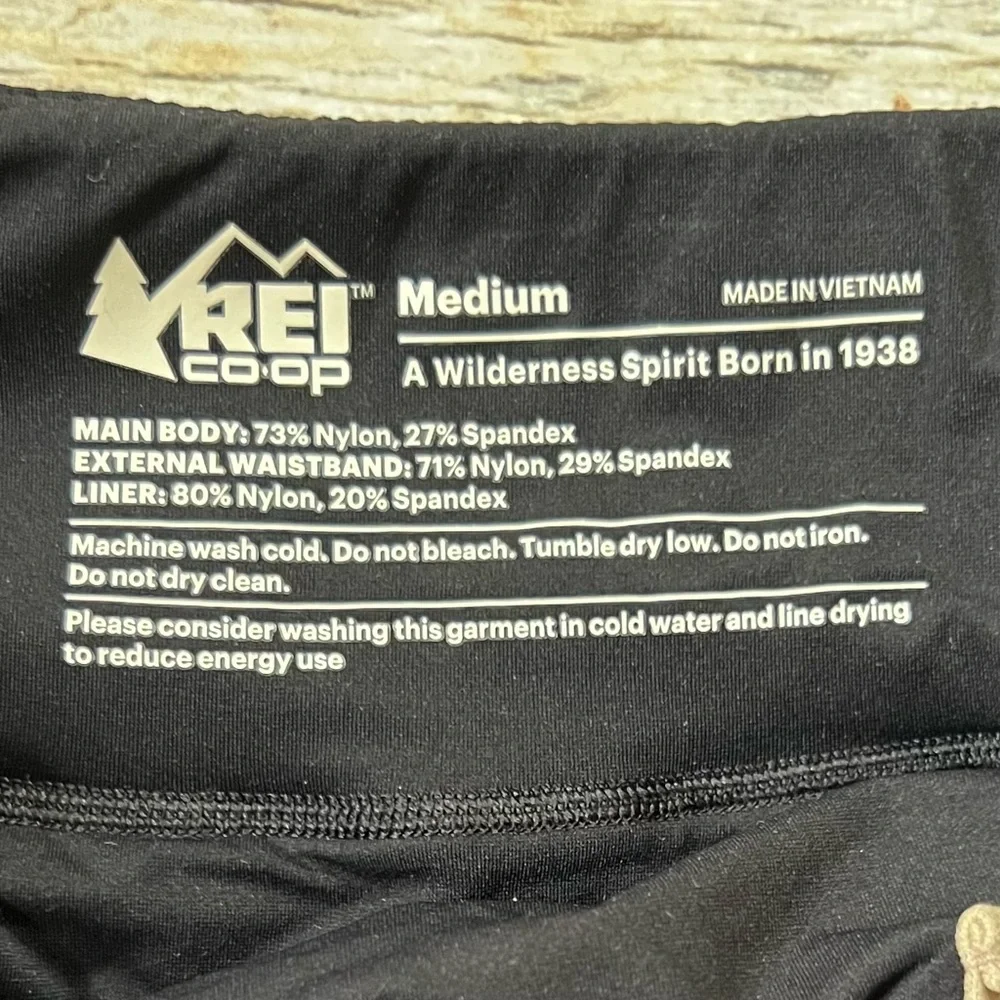 REI Co-Op Swiftland Running Shorts 5” - Picture 3 of 3